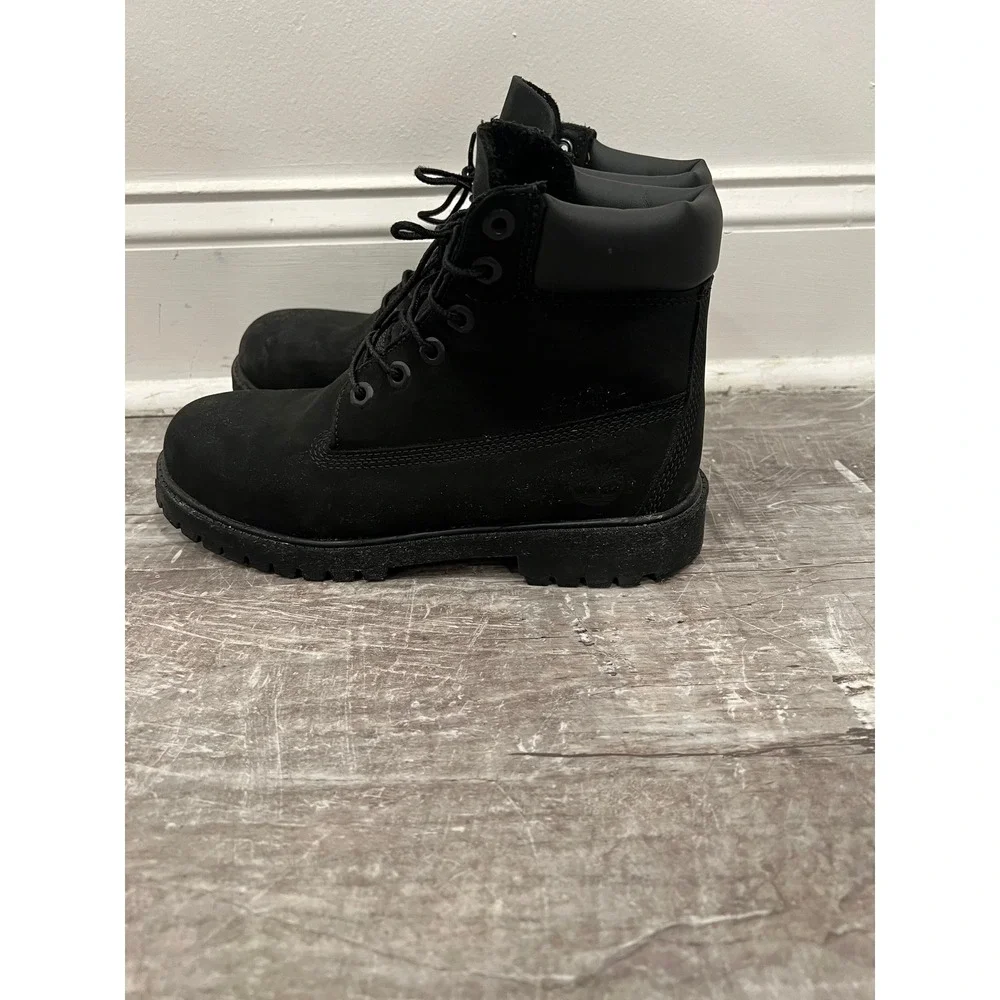 Timberland Boots Boys Size 6 M Inch Premium Waterproof Boots Black Suede B106